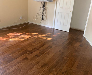 tile floor installer